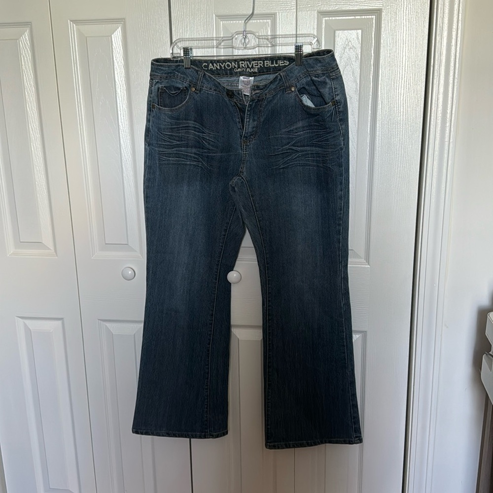 Canyon River curvy flare jeans size 14
